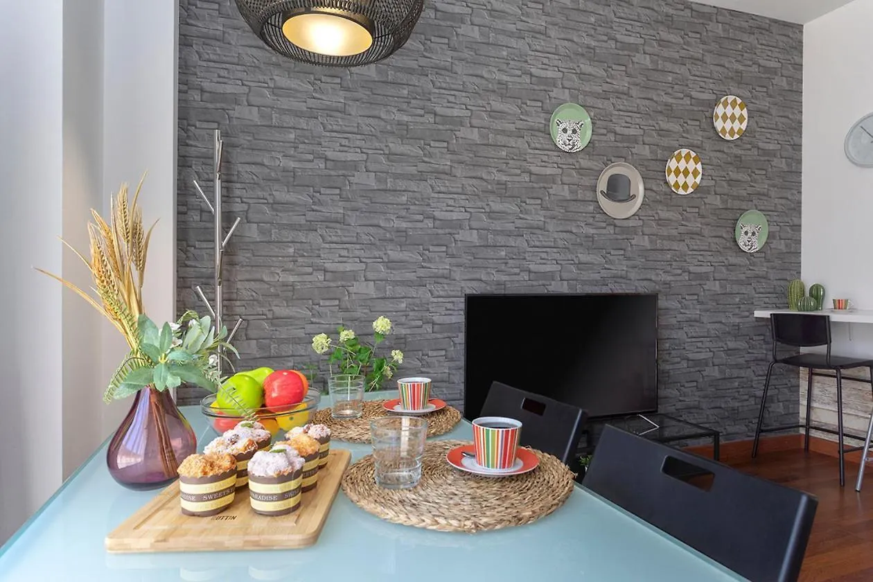Apartamento Reformado En Pleno Centro By Rent Me Málaga Spagna